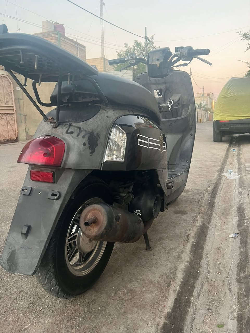 السلام عليكم درجه بوليس للبيع مكينه برقي مامفتوح بيهه درجه تخبل بل مشي بس ردلهه شوي ترتيب السعر 700 مكان بصره 5ميل ***********

