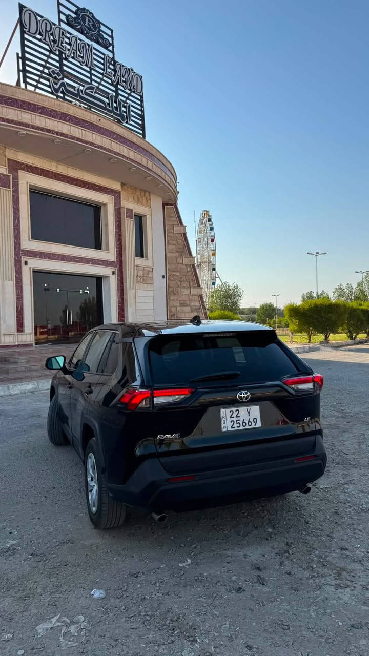 للبيع — Toyota RAV4 LE 2025
🚘 تويوتا RAV4 موديل 2025 – مواصفات LE

📍 ماشية 23,000 كم فقط

✨ المواصفات:

* شاشة رون إلكترونية
* تحكمات ستيرن
* تبريد قطعتين
* توقف ذاتي
* إطفاء ذاتي
* شاشة أندرويد كبيرة
* ثلاجة

🔧 الأضرار: باب + جامع جانبي + البچم كبس.

📌 الموقع: تكريت
📋 الرقم: أربيل — باسمي

📞 للاستفسار:
***********

📩 مراسلة الخاص  والاستفسار.
