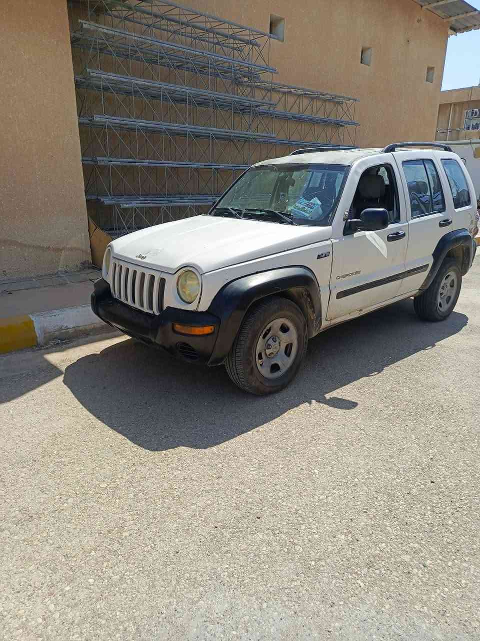 جيب شيروكي نضيفه عوزها ترتيبات بسيطه مديل٢٠٠٤ مال مزاد كتاب كمرك وجاهزه لترقيم مكفوله من الضربه كشر حيل نضيف مكينه وكير نضيفات حداديه نص عمر تخم تاير نضيف مكانها واسط الحسينيه سعرها38ورقه وبيها مجال وتدللون ‏‪***********
