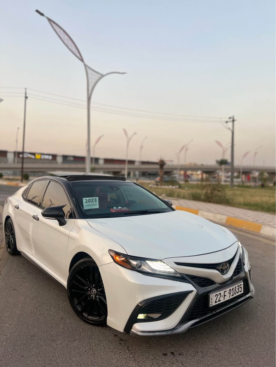 Toyota camry XSE 2023

ماشية 46,000 مايل
٦ سلند قير محرك افلون 
قبات مواصفات 

داتاشو 
لايت ليد و عدسة 
بيها كتاب تضليل
داخل اسود 
شاشة كبيرة 
سماعة  JBL 
كشنات كهربائى 
تخم تاير جديد
كشن حار 
رادار خلفى امامى 
Eco : normal. : sport 
هواى بى مواصفات 
رقم سنوية جديدة ل ٢٠٢٩ 
كير محرك مكفولة 
حادث كلين داخلة
سيارة حيل حيل نضيفة 
رقم شانصى :- 4T1KZ1AK0PU077485
سعر :- 270$ بيها مجال
رقم صاحب : ***********📞
***********📞 رقم اسيا عليها واتساب كركوك, العراق
