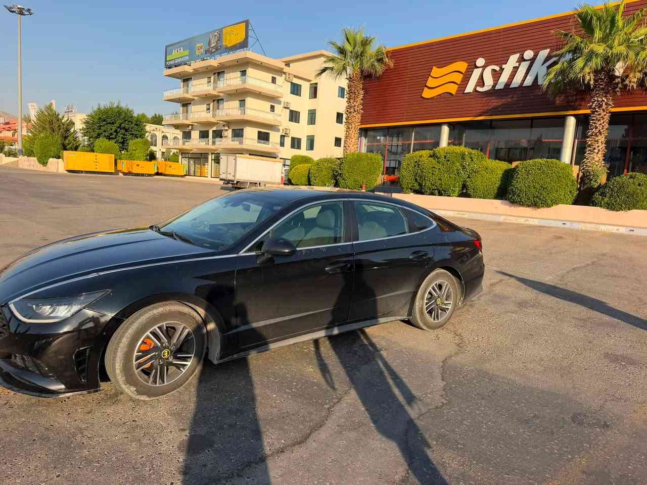سوناتا للبيع
سوناتا وارد أمريكي م20 
ماشيه 120mil 
بيه قطعتين صور حادث ضمن منشور بيه بارد قيلي هلال جاملغ 
محرك حجم 2500 تنفس طبيعي بلاد 
السعر ١٣٣ $ وبيه مجال 
الاتصال /***********
