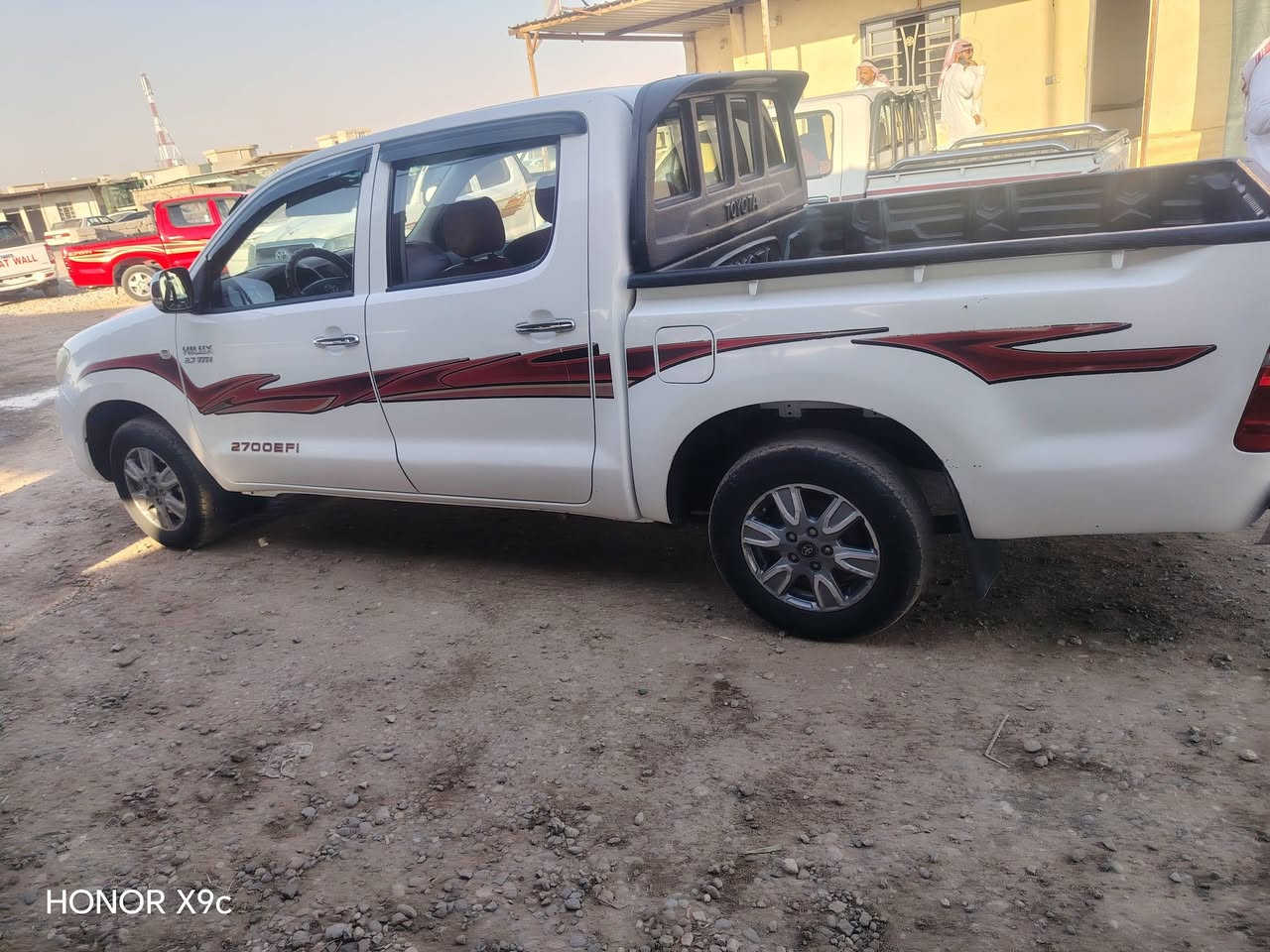 ماشيه ٢٤٠الف لاتبخير لاسرفيه اسنويه صاقطه صارله شهر  بارد قليل كابون رقم دولي جديد تبريد فول  شاصي  12 سعر 170 بي مجال بصيط رقم الموبايل *********** كورك ***********
