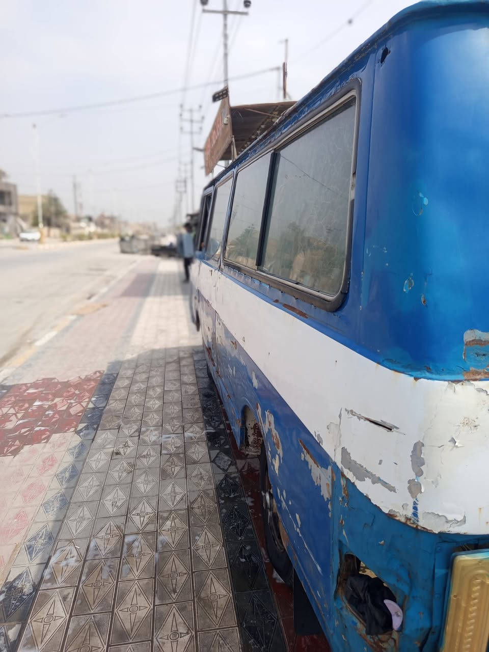 سلام عليكم اخوان رف لبيع وكاله عامه سنويه عضم راعيها يمنا رقم بابل طخم تاير جديد كير اثنين اونص جديد كبل لشارع سعر 4اونص او بيها مجال سوق الشيوخ ***********وتساب
