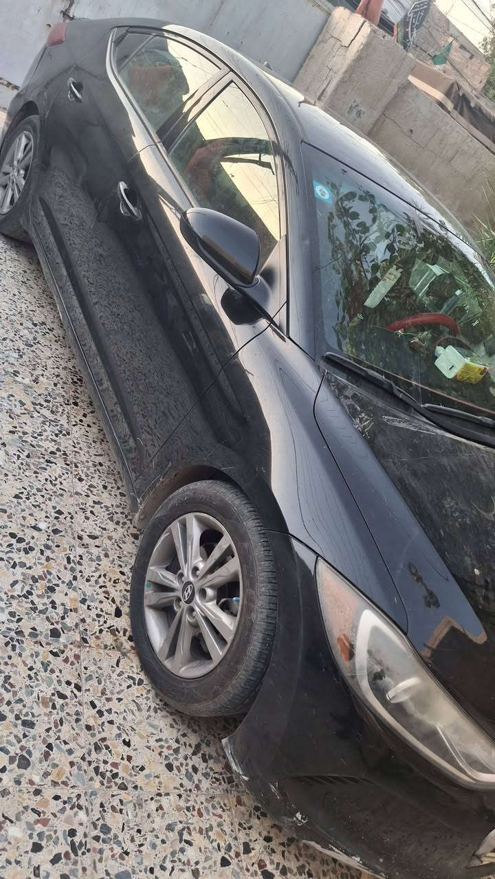 النترا امريكي موديل 2018محرك دوش بأسمي ماشيه 117 الف حادثها خلفي جنطه فقط والسيارة ليبل واحد بيها رصعات بسيطه رقمها بغداد مكاني البلديات للتواصل خاص مفتوح ورقمي ***********
السعر ١١٥ وبيها مجال قليل
