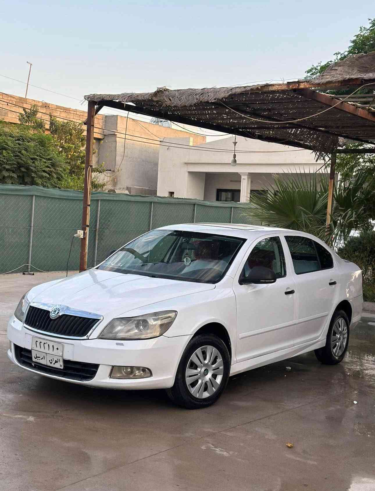 ( *********** )وەتسئەپی لەسەرە 

سعری ٤١ وەرەقە و ١٠ وەرەقە خرامەی لەسەرە دەیگەڕێنمەوە 

سکۆدا octavia مۆدیل ٢٠١١ -تۆماتیک 

گێر و مەکینە بەشەرت 
مەکینە ١.٦ی بێ تۆڕبۆیە 
 
سەیارەکە ماڵی فەقیرە زۆر بێ مەسرەفە 

سعری ٤١ وەرەقە ١٠ وەرەقە خرامەی لەسەرە دەیگەڕێنمەوە 

*********** وەتسئەپی لەسەرە

شوێن هەولێر أربيل, العراق
