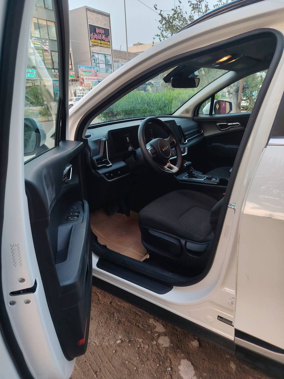 سبورتج 24 امريكي مواصفات LX بدون رقم تترقم جميع جميع المحافظات
دفع رباعي AWD
 فول تحكم ستيرنك
اربع انضمه قياده 
 قيادة ذاتية تستدير مع انحراف الطريق بدون تدخل                          تحذير قبل الاصتدام
توقف ذاتي تحديد مسار
مانع انزلاق  و ABS
نظام منحدرات
كامرة خلفية 
شاشة كبيرة متصلة
تبريد قطعتين
واير ليس  ابل كار بلي واندرويد اوتو 
انارة LED  نهاري وعالي وناصي
العنوان ديالى بعقوبة
التفاصيل والسعر اتصل ***********
