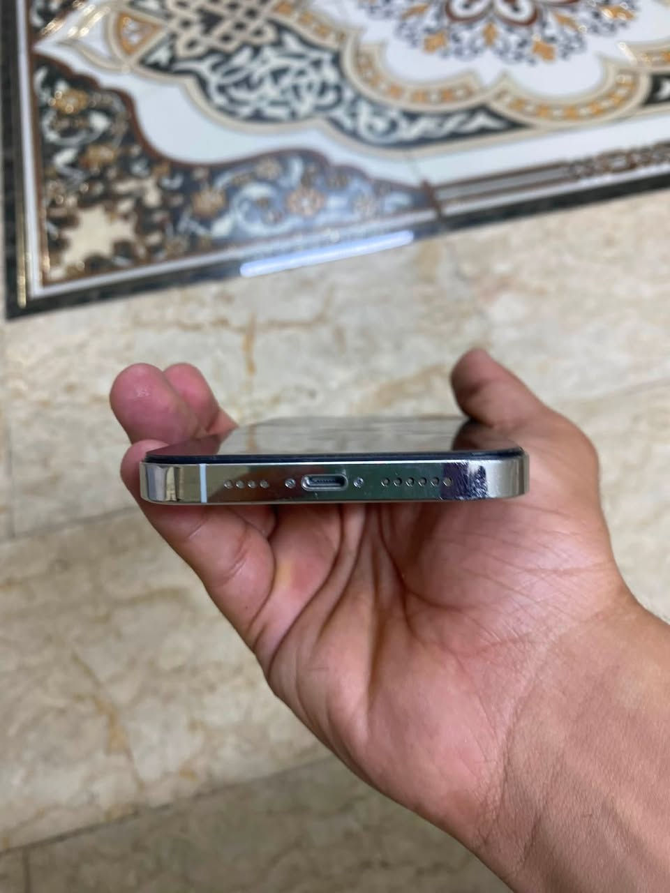 13برو ماكس نضافه80‎%‎مبدل بطاريه نعويه اصليه وشاشه اصليه 3خيارات الباقي كله بلاد مكفول شحن ميصرف  ذاكره 1تيرا جهاز يخبل قبل اقل شهر شتريته وحتاجيت اريد ابيعه سعر 500وبي مجال للشراي مكان بغداد غزاليه 
واتساب ***********
