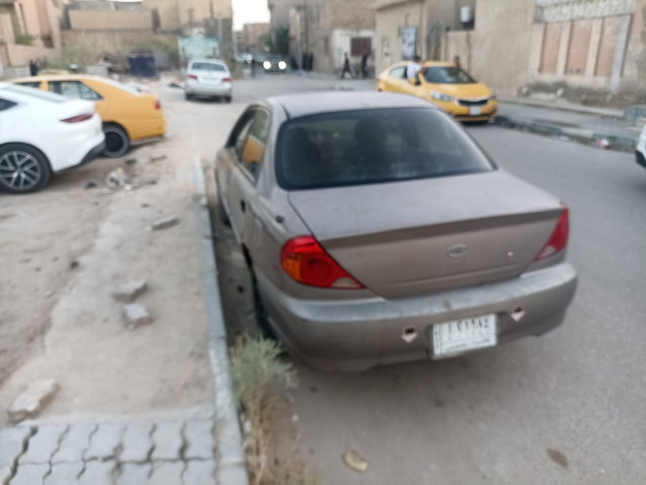 سبكترا مديل 2000 سياره نظيفه وجاهزه
بس عوزها شويه ترتيب  راعيها موجود هم بسماوه  
للاستفسار/ ***********
