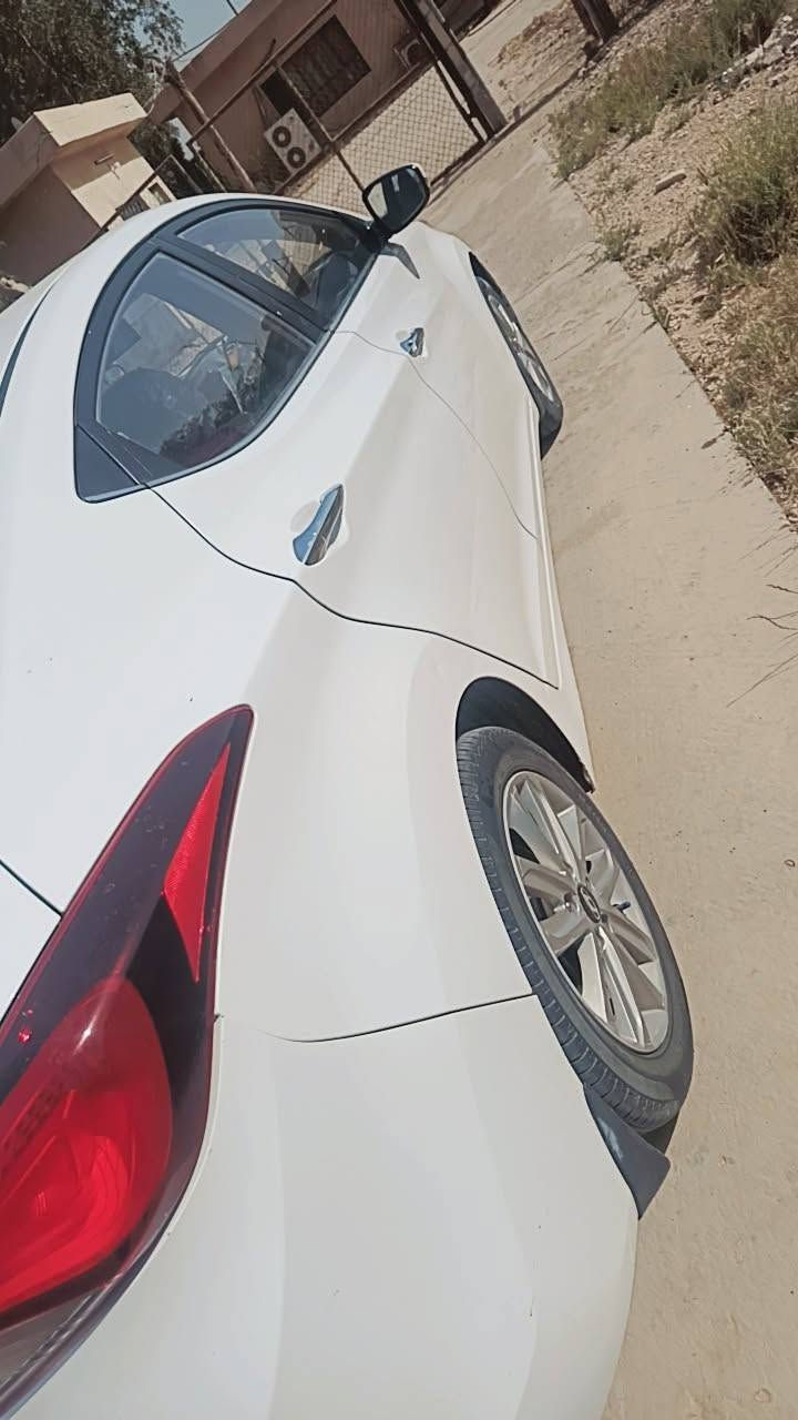 الانتره ١٦فول عده البصمه بغداد انكليزي سنويه ل٣١ مكاني نجف
السعر ١١٠  ملاحضه السياره ماخذه قصاد  محتاج واريد ابيع 
***********
