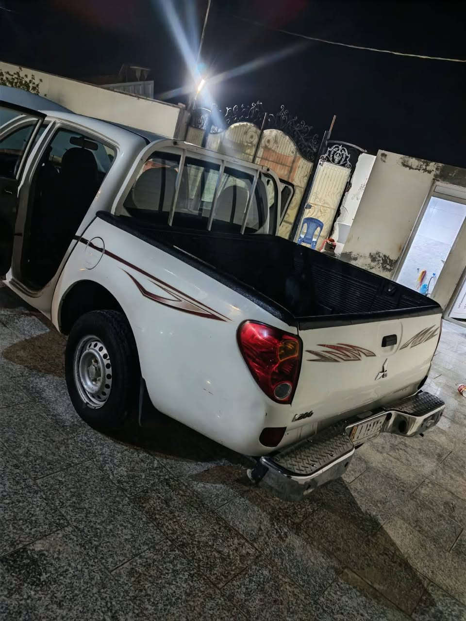 بيكم L200
موديل ٢٠١٠
السعر ٩٥ وبيه مجال قليل
***********
***********
