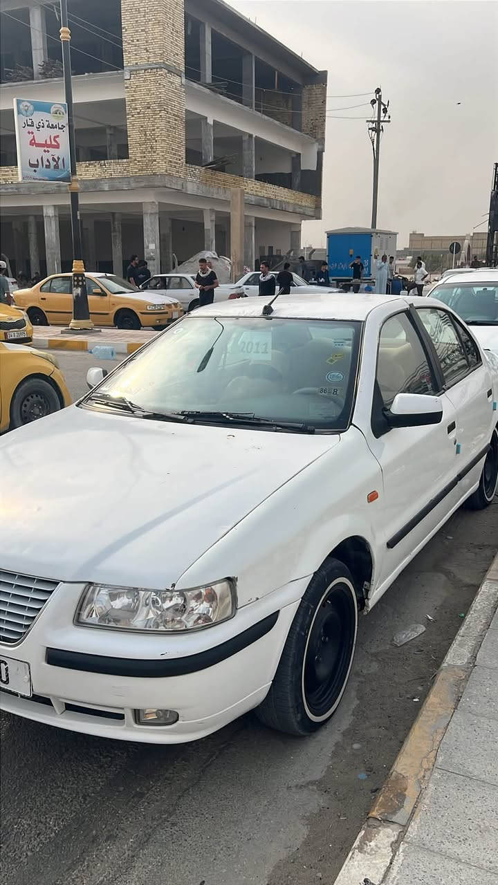 السلام عليكم سمند موديل 11 بسمي تحويل ثاني يوم بيهه نكراشً بلدوس سويتهن تبريد شغال تراي وين مايعجبك سعرهه 42 وبيهه مجال رقم الهاتف ***********
