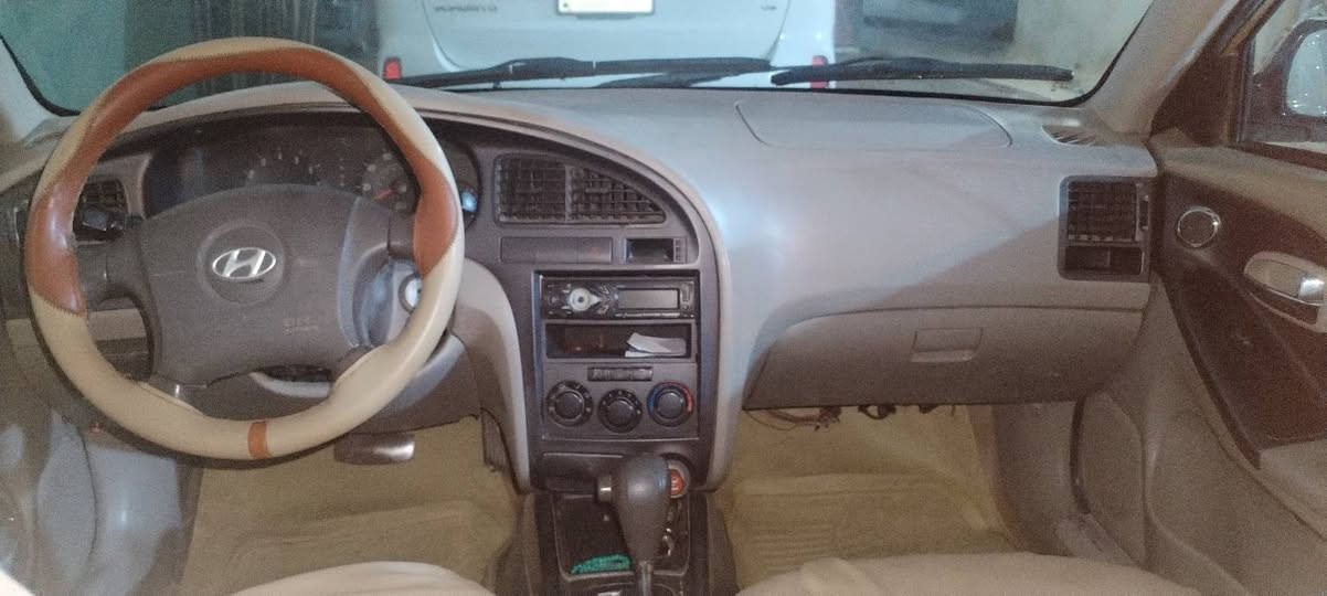السلام عليكم
النترا موديل 2004 وارد أمريكي، محرك 2000، منظومة غاز، محرك، كير، تبريد، تخم، تاير، كفالة مصبوغة عام، سنوية باسمي لغاية 2031، رقم بابل الجديد، مكانها واسط كوت الرجيلي. السعر المطلوب 68، بها حق الجيه. للتواصل على الرقم ***********.

