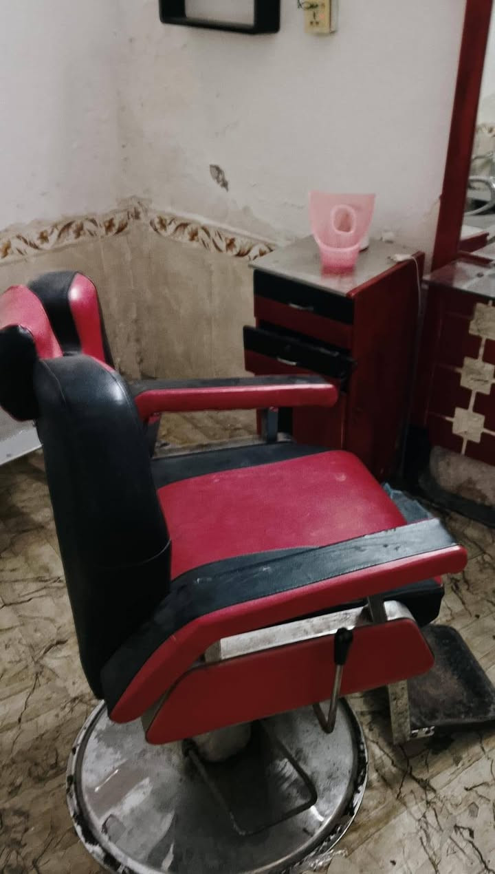 غراض صالوون للبيع بصره القبله *********** واتساب فقط
