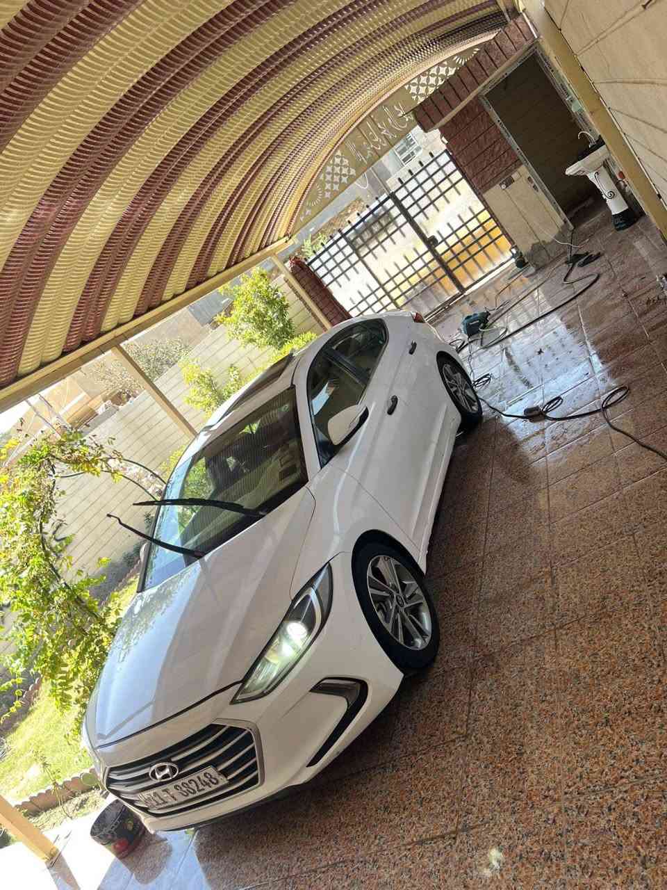 السلام عليكم النترا 2017 امريكي  حادثها مرفق بلصور وبلعراق جاملغ خلفي مصبوغ بدون دواخل مكينه 2000 دوش رقم بغداد انكليزي سنويه 28 سياره مكينه وكير وحداديه وتخم تاير جله جديد ترايها زيرو فول واحد ع واحد السعر 108 وبيها مجال بسيط مكاني بابل.  ‏‪***********‬‏
