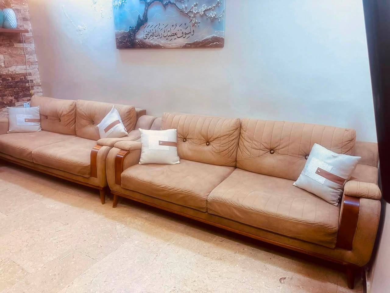 للبيع ٨مقعد  السعر ٤٥٠بي مجال بغداد الشعب هاتف ***********
