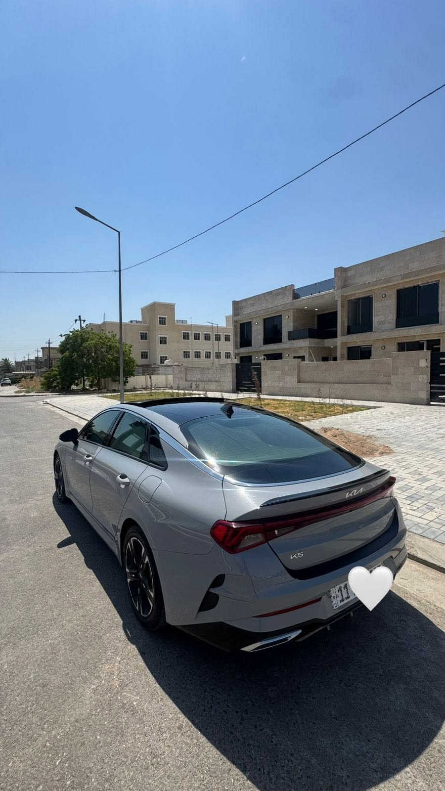 السلام عليكم كي فايف موديل2024رقم  بغداد مميز بسمي 
مواصفات جي تي لاين فوول للاخير داخل احمر بانوراما 
اللون اسمنتي مميز
وارد امريكي سيارة فقط مبدل بنيد بلادي نفس لون محرك كير مكفولات ماشية 38الف
مواصفات 
بصمه+بانوراما كراسي تدفئة كشن كهرباء
شحن هاتف لاسلكي 
قياده ذاتيه ؏ الخطوط السريعه
هاند بريك بصمه
تشغيل عن بعد 
مثبت سرعه 
نضام ABS
مانع انزلاق حساس أطارات 
بك لايت ليد
شاشة حجم كبير
كامره دواره
شاشه اعطال
ويل كورم لونين
رادار جانبيه
مراقبة النقطة العمياء
رادار الخطوط البيضاء 
اشاير بالمري 
كشنات جلد احمر بلادي
مقعد للسائق قابل للتعديل كهربائياً
لايتات ‏3 عدسات 
بلوتوث + aux + usb
فول تحكم ستيرن
كير أوتو + عادي
ئوتو بريك 
‏ ‏الخريطة
ستيرن حرف. Led D +  زينون
توقف ذاتي عند الرجوع
صندوك بصمه
‏AUTO HOLD
تصميم خارجي رياضي
نظام الملاحة
مصابيح خلفية LED
مصابيح ضباب LED
لاسلكي Android Auto 
مكان سيارة بغداد الكرخ السعر 185$بيه مجال 
للاستفسار ***********
