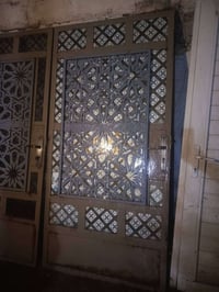 فلوجه كورنيش • مشتمل • واجهتين