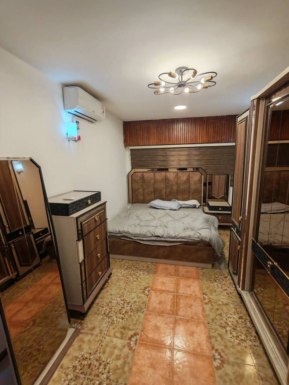 غرفه نوم تركيا لبيع
بسعر مناسب
***********
