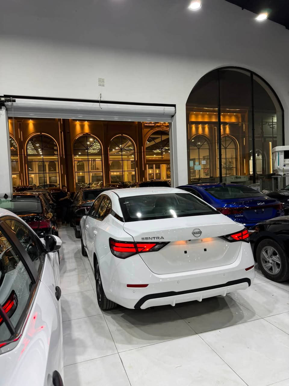 السلام عليكم 
للبيع نيسان سنترا ابيض 2025 SV
محرك 20
ماشي 16 الف ميل 
سياره بس بنيد صبغ بدون دواخل شرط
ارباك ستيرن و برده طاك 
سياره بدون تعديل و كلير أمريكي شرط
سياره بدون شخوط و رصعات و بقصات 
سياره بدون رقم ترقيم شمالي فقط 
تكلفة رقم 11.5 ورقه ونص
ملاحظة صوار حادث موجوده في المنشور 

السعر 143 ورقه ومجال 
اي استفسار عن سيارة خاص مفتوح 
اخوكم ديار ابو عمر 
*********** واتساب 
*********** اتصال 
عنوان إربيل معارض السيارات
