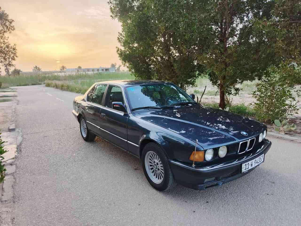 السلام عليكم
سياره BMW
حجم 735
مكينه وگير خير من الله 
سياره حلوه ونضيفه 
تبريد شغال ثلج 
كهربائتها كلها شغاله 
سياره صدرها 75/%
تخم تايرات جدد 
سعر 50$وبيها مجال
العنوان بابل مشروع المسيب 
علمًا ان سياره تحويل ثاني يوم
رقم الهاتف ***********
