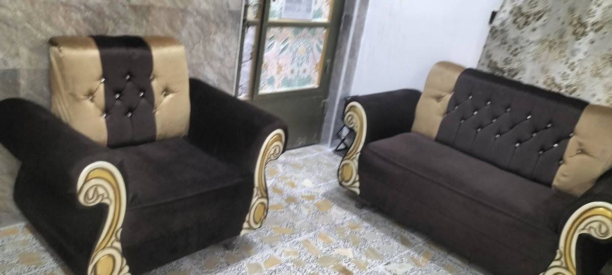 السلام عليكم ورحمة الله وبركاته
تخم قنفات للبيع جديد جدا واستعمال قليل جدا وفووول نظافه.
بالعافيه للي ياخذه والسعر عالخاص او الاتصال على الرقم *********** العنوان بغداد مدينة الصدر قطاع 23تجي وتدلل
