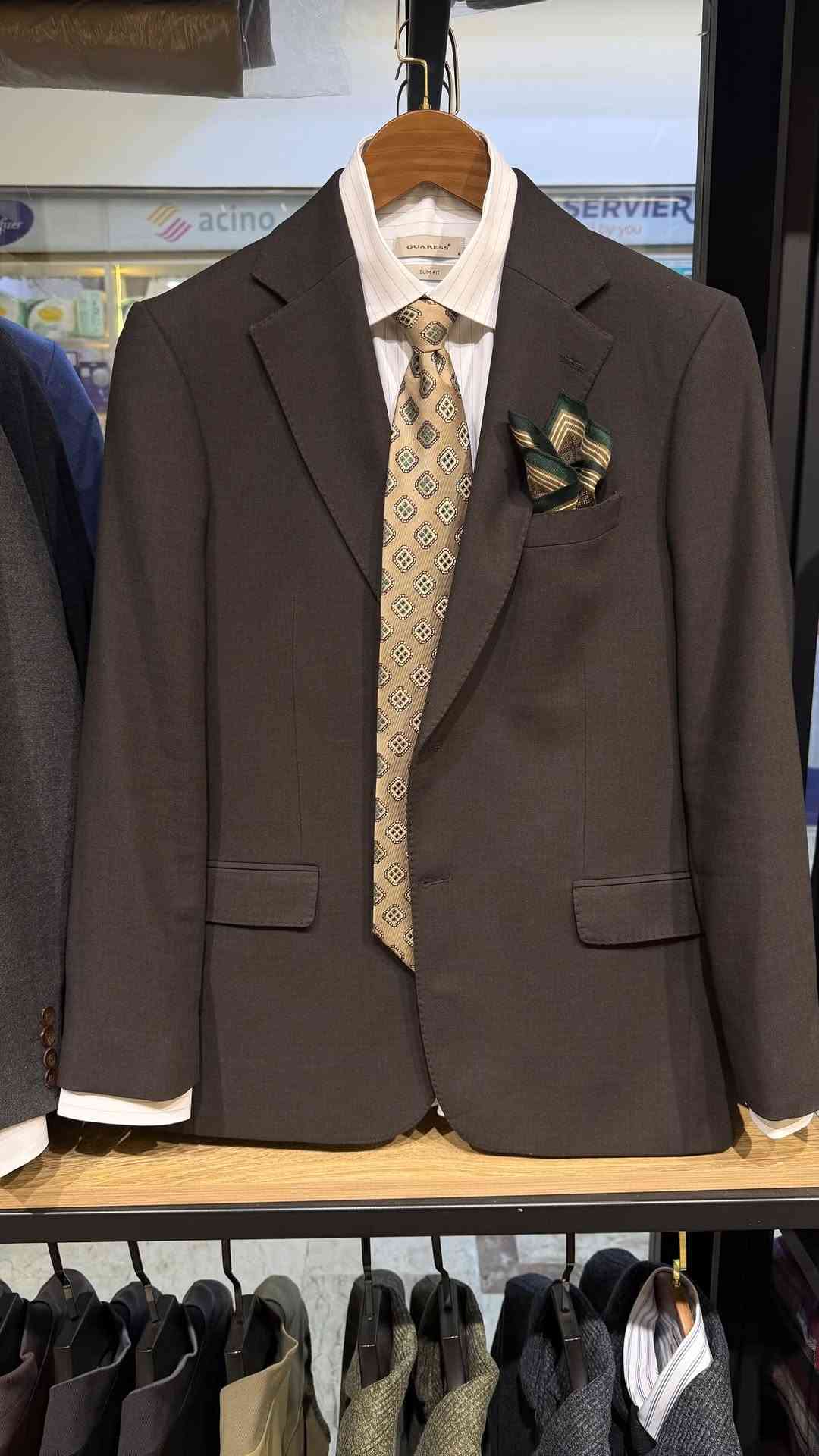 ملابس