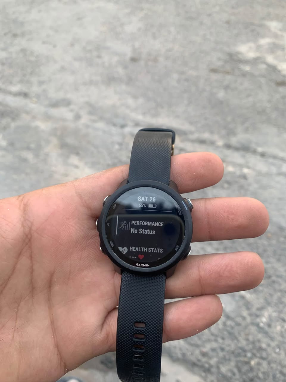 السلام عليكم
ساعه garmin forerunner 245 
نضافه ٩٩٪؜ 
خاصه مال ركض وزن خفيف شحن ممتاز
للمراوس بفينكس finix راس براس 
مكاني بغداد 
***********
