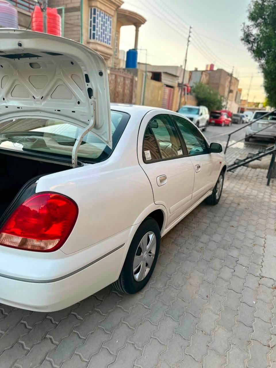 نيسان سني موديل 2009 ياباني رقم بصرة دولي مكفوله من الصبغ وضربه ولتبديل اربعه جام كهربائي تبريد تدفئة محرك كير جاهزة السيارة السعر 100 رقم ***********
