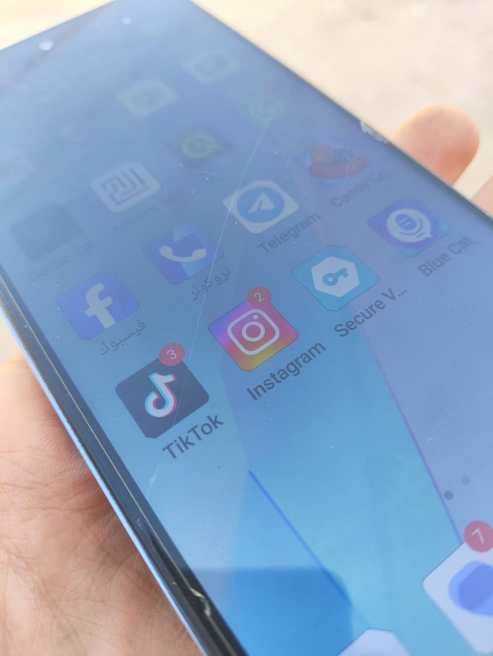السلام عليكم تكنو بوفا 5 برو 5g ذاكرة 256 مكفول ما داخل صيانة مميزات عالية لدي تفاعلي جهاز استخدام للالعاب والتصفح بوبجي 60 سلاسة عالية فقط فطر بل الشاشة ما مأثر ولا مبين كما موضح بل صور جهاز كله شغال وطبيعي سعر 190 بي مجال حك جية  
*********** وتساب وفيس  متواجد
