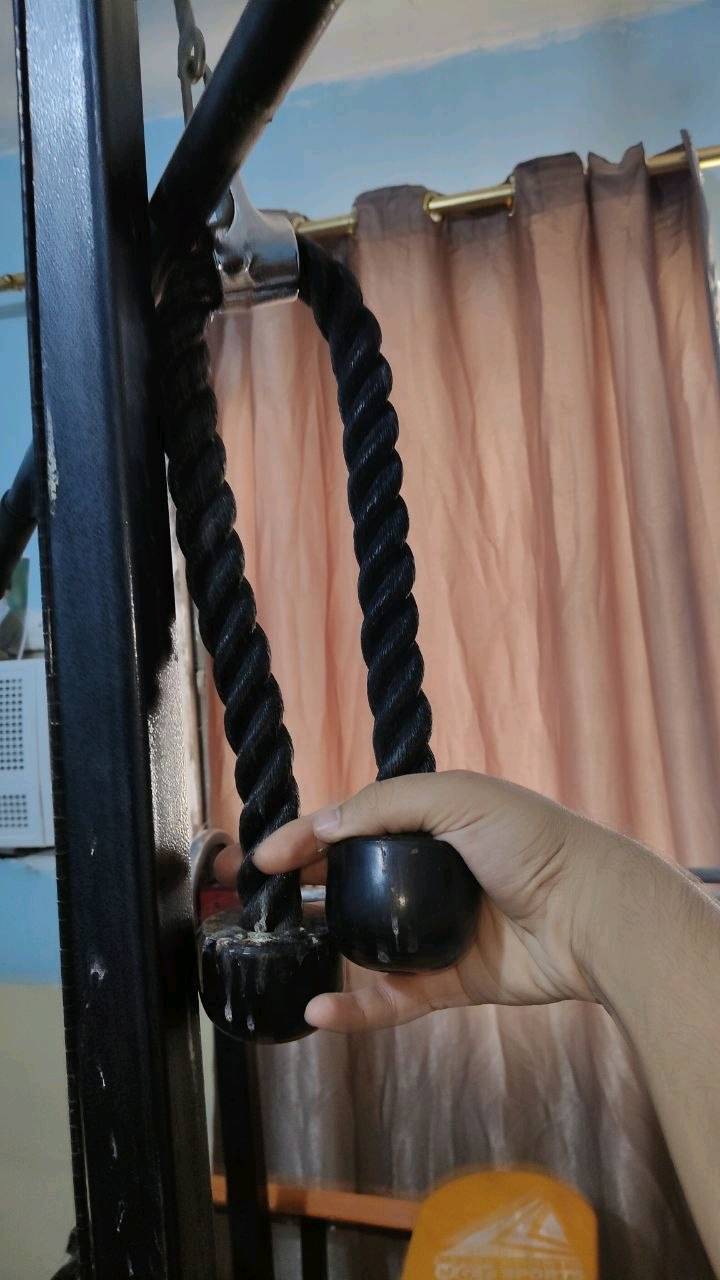 طقم حديد ورياضة منزلية متكامل (جهاز + بنش + بارات + دنابل وأوزان+سفنجات عازله ) عده كامله متكامله من كل نواحي بسعر 750 ألف" وبيهه مجال مكان كربلاء رجاءا مو شراي لاتجي
تواصل واتساب 
***********