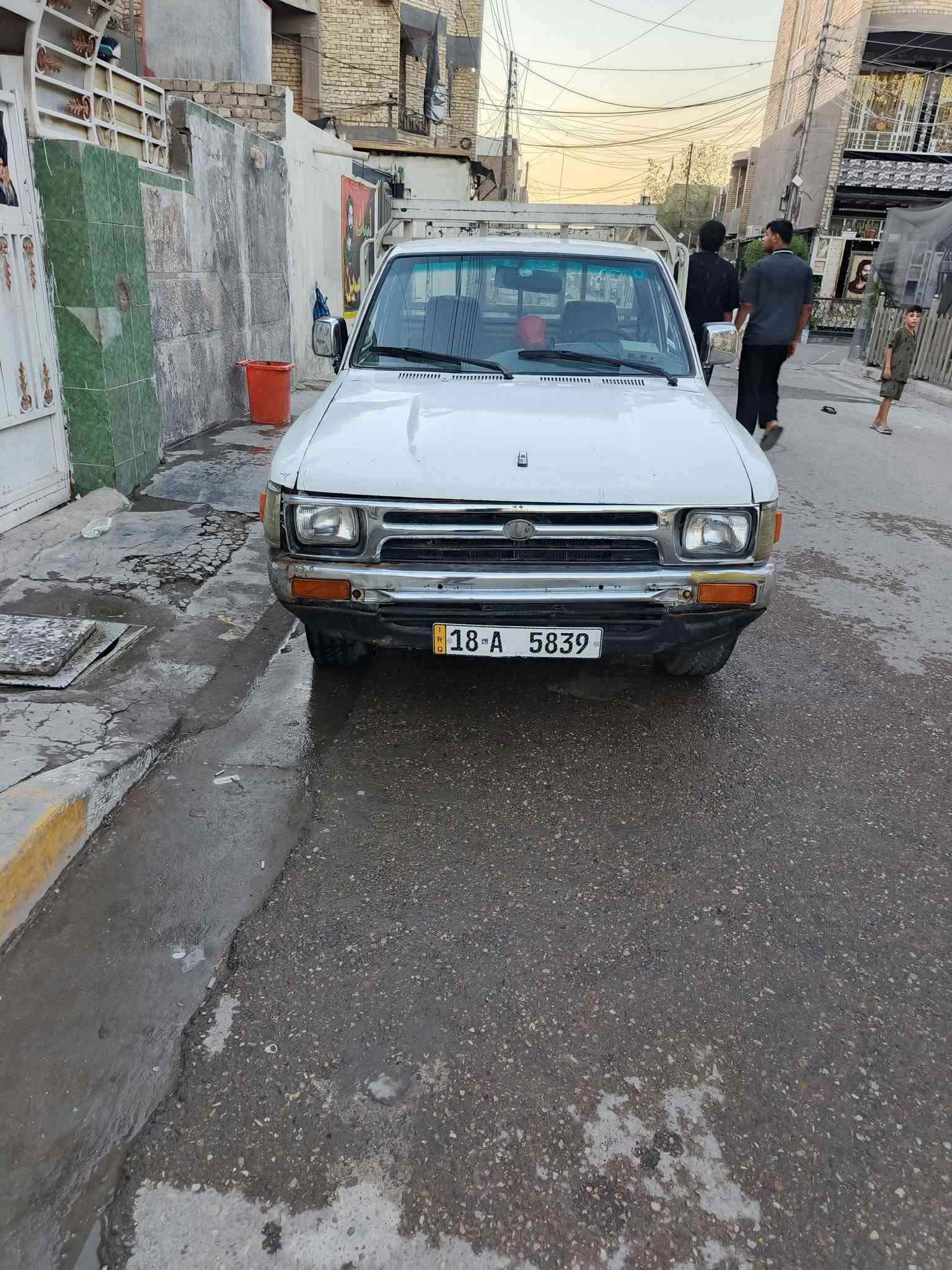 سلام عليكم بيكم تيوته مديل89 سياره مصبوغه عام عميه مو باور كير عادي رقمه بابل نكليزي سياره بسمي مشروع وطني تحويل ثاني يوم مكانه بغداد مدينة الصدر سعر 39 بيه مجال شي قليل تفاصيل تصل وتدلل ***********
