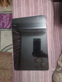 ايباد Redmi Pad Pro نضيف بس الشاضي بي ضربه صغيره ما تأثر اوياه كارتونه...