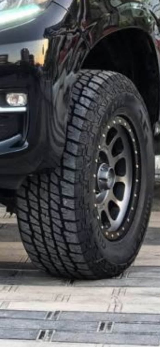 📢 للبيع تخم إطارات جبلية عدد أربعة  (All-Terrain A/T)
للبيع طخم إطارات جبلية بحالة ممتازة، مناسبة للطرق الوعرة والسفر والاستخدام اليومي، 
وتتميز بثبات وأداء قوي.

✅ الحالة ممتازة ونظيفة جداً

✅ نسبة الاستهلاك: قليلة

✅ جاهزة للتركيب والاستخدام مباشرة

💰 السعر:   (  13 ورقة ،،،،،، 

يعني ألف وثلاثمائة دولار   وبيهن مجال )

📞 للتواصل والاستفسار:

***********

واتساب
