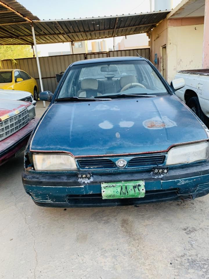 السلام عليكم للبيع بسعر مناسب ب۱۲ 
سني موديل ٩٢ 
كير ومحرك شرط 
***********
