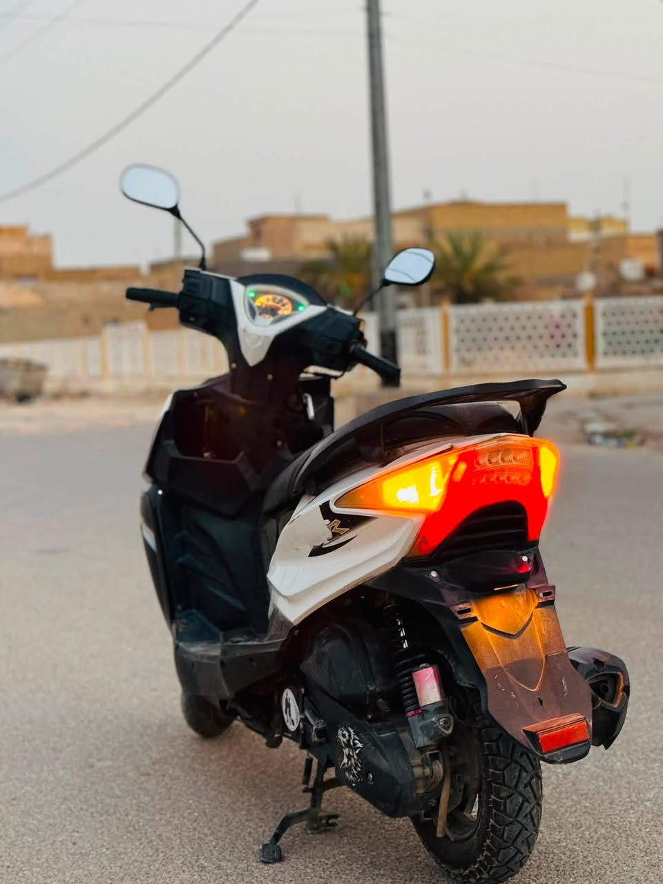 سكنس موديل 21 كفاله المحرك مابيها نقص كلشي شغال سعر 675 وبيها مجال  مكاني ناصريه الفجر ***********
