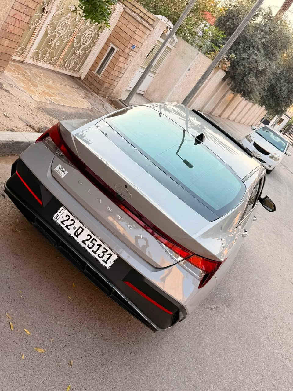 � هيونداي النترا 2024
✨ هزّة جديدة + سنوية جديدة
📍 رقم شمالي جديد
🎨 لون سمنتي راقي

المواصفات:
• فتحة سقف
• بصمة
• شاشة إلكترونية
• شاشة لمس
• 3 أنظمة قيادة: Normal – Sport – Smart
• مثبت سرعة
• تحكم ستيرن
• رادار أمامي وخلفي
• رادار بالمرايات

🛠️ الحادث: جاملغ وبنيد مصبوغ

📍 مكان السيارة: بغداد – زيونة
💰 السعر: ١٥٧ ورقة
🤝 وبيها مجال، خابر وتدلل

📞 ***********

نص مكتوب في الصور:
- ١٠:٣٩ autobidcar.com تم العربية الإنجليزية AutoBidCar 12541459 - 02/12/2026 IAA Holdings, LLC 8