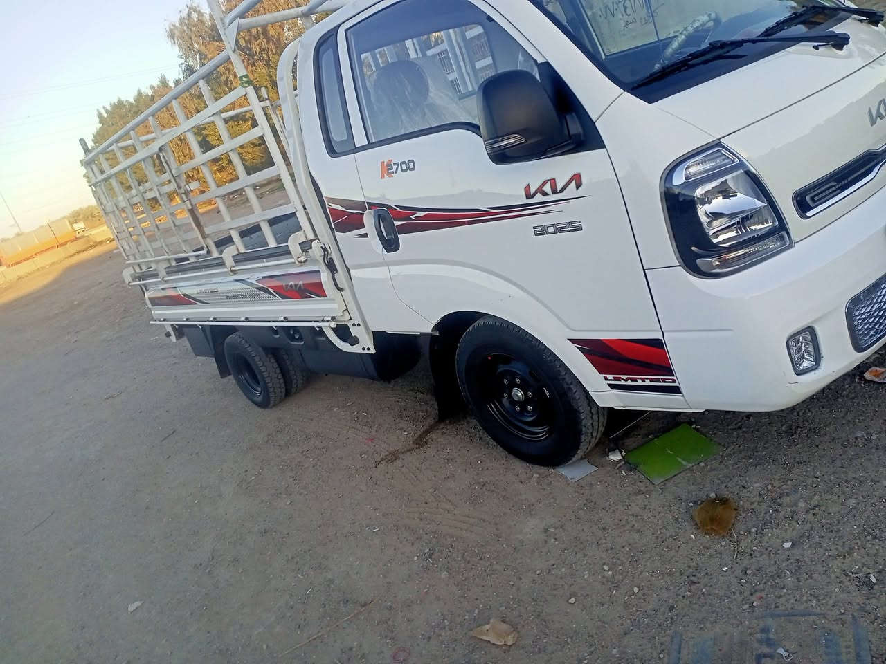 سلام عليكم
بنكو مديل 25

ماشيه 51

فول ستتم  لدات  نهاري

سبيدارت

محجر  مغلفه لبدي

تاير كير مكينه تبريد شركه 

رقم بغدادالاماني

 بسمي سنويه 

تحويل مباشر

السعر 

***********

بكاني بغداد الحسينيه قريب المرور
