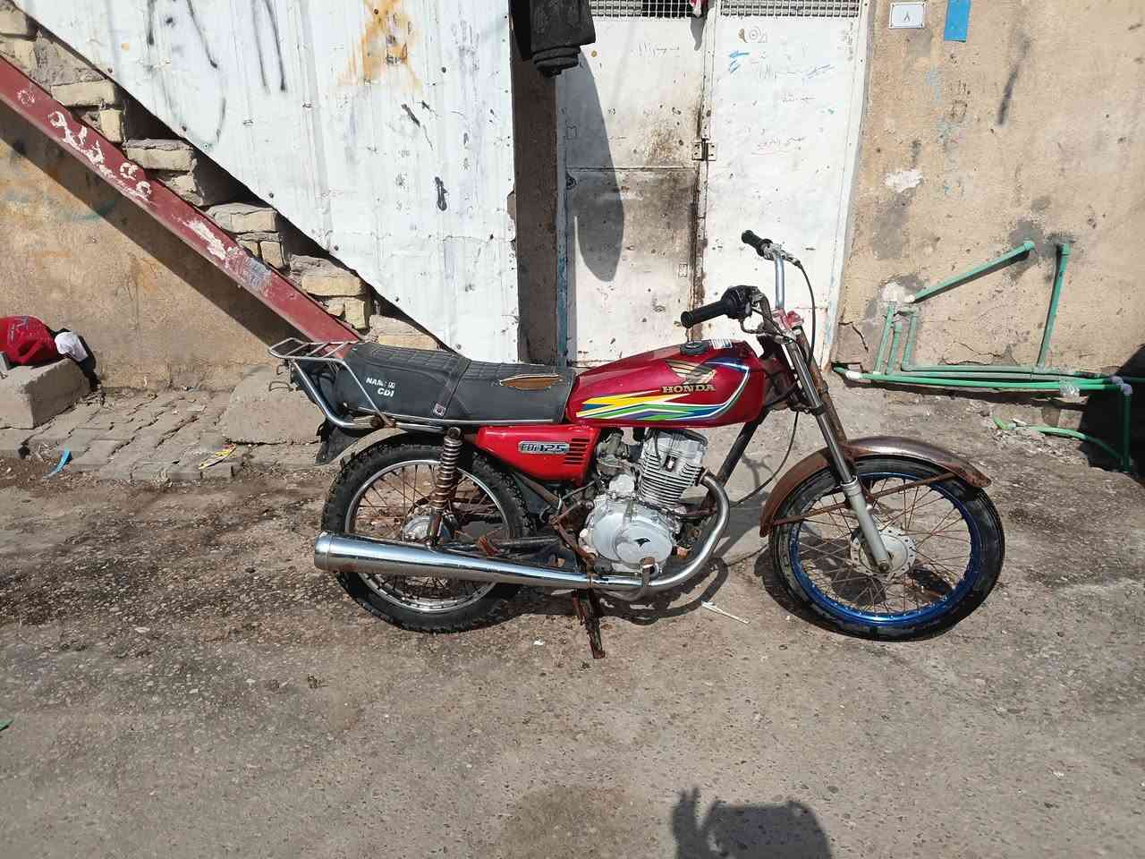 هوندا ١٢٥ • للبيع