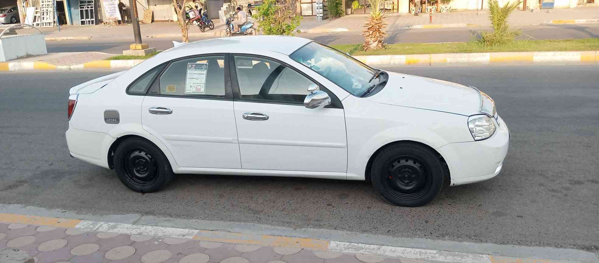سلام عليكم اللبيع أو مراوس 

اللبيع وبترا رقم بغداد تحويل مباشر سياره بيها قطعتين صبغ وشويه بارد بل جاملق محركجديد كير عادي  تبريد ثلج داخل جديد سياره جديده معنه الكلام سياره جاهزه مجهزه  اللبيع أو المراوس العنوان الفلوجه. السعر 65الستفسار ***********
