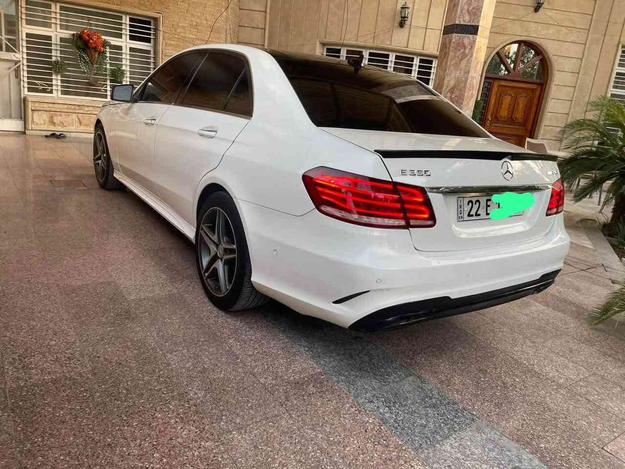 السلام عليكم اخوان
مارسدس ٢٠١٦  E350  
بسعر ١٧٠ وبالعافيه ع ياخذها 
رقم اربيل الانكليزي باسمي 
فول موصفات 
بانورما   بصمه   اربع كامرات 
جلد.  كهرباء كشنات   تدفئه كشنات 
تحكمات ستيرن   رادارات جانبيه   سستم سماعات   لدات امامي   لدات خلفي 
لايت امامي متحرك   ويل كب تبريد ثلج قطعتين امامي خلفي
 برده كهرباء خلفيه   شاشه 
ماشيه ١٢٥ 
حادث جدا بسيط مثل ما موضح بصور الحادث اكفلك لغد شاصي دواخل 
السياره بيها مكينه مال عشره المرغوب بانزين عادي بشرط بدون قطره دوانز 
مكاني بغداد العامريه 
***********
