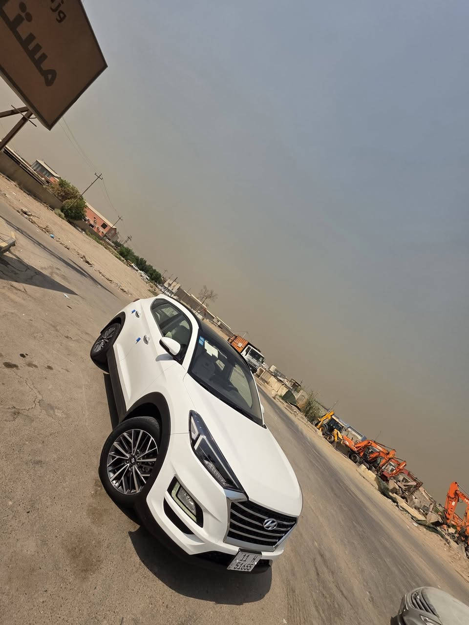 السلام عليكم توسان 2019 خليجي بيها بارد بسيط كلش سياره جديده مواصفات السياره بانورام بصمه كراسي كهرباء حساسات اماميه خلفيه ميري شفط خمس عدسات فول مواصفات مواصفات القاصد مكان السياره بغداد سعر السياره 180 وبيها مجال للشراي رقم الهاتف***********

