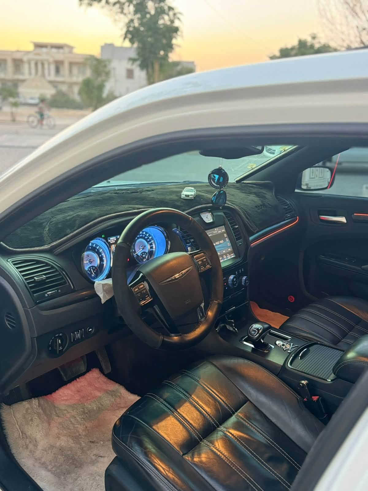 بانوراما • مقاعد جلد • ٢٠١٤