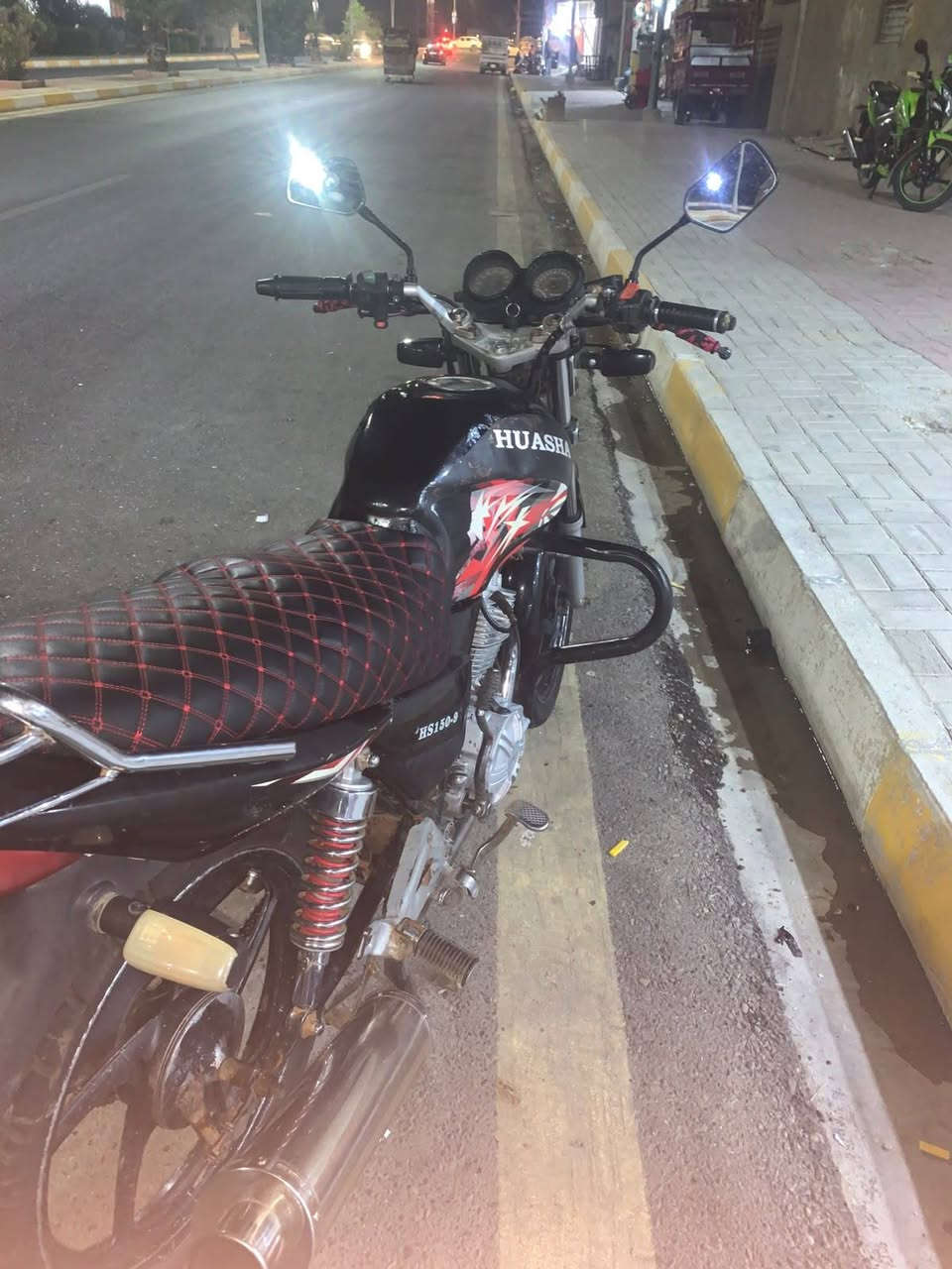 السلام عليكم
هيوشه للبيع مسجله موديل 2019 شغال من كلشي صلف هندر 875 وبي مجال. حك جيه 
‏‪***********‬‏
