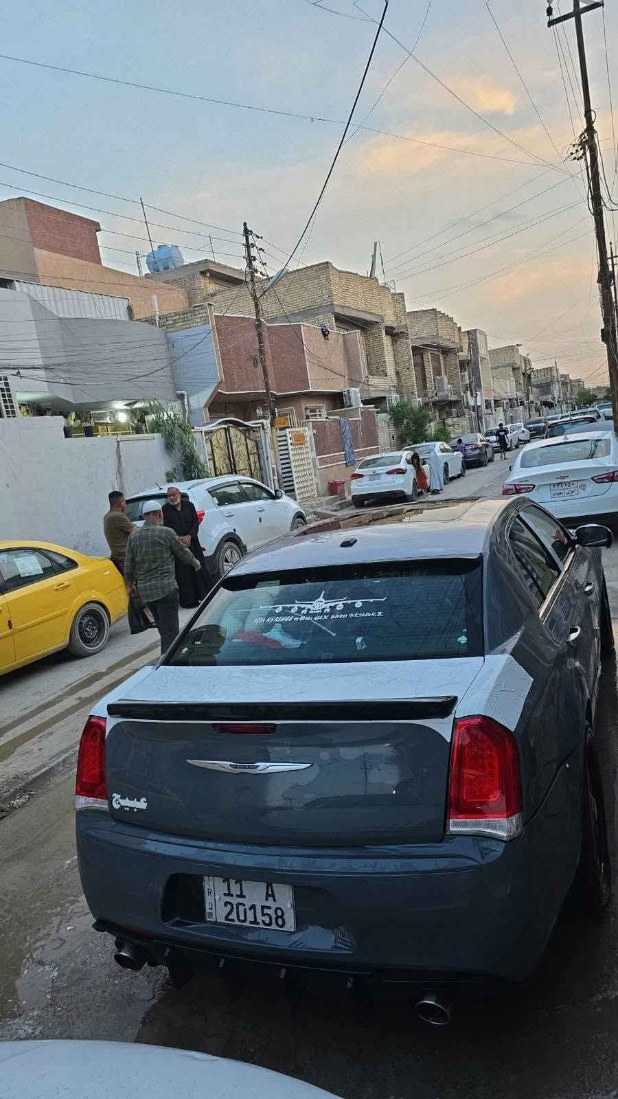اوباما موديل 13 فول مواصفات فور ويل ملغي  مكينه كير مكفولات مكان السياره بغداد حي اور السعر 130 وبيه مجال
حادثه جاملغ الخلفي بدون دواخل
***********
