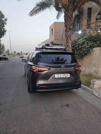 تيوتا سينا ٢٠٢٣ XLE فول مواصفات وموصفات معروفه الXLEبالموصفات ميحتاج ا...