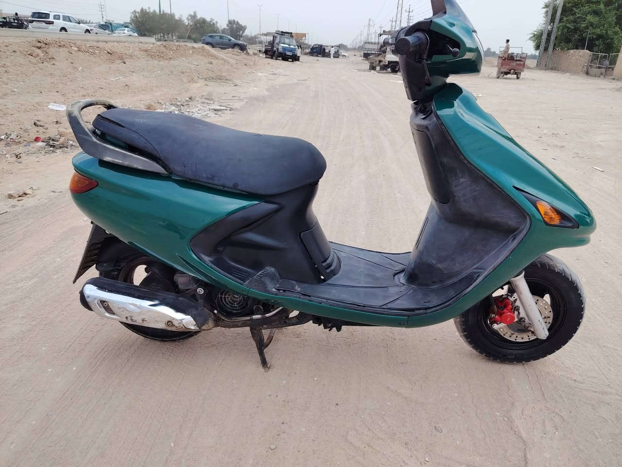 فراشة فحل • مكينة ما مفتوحة • كهربائيات شغالة