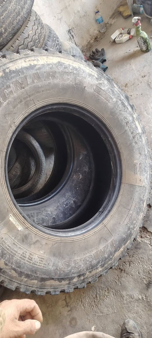 تايرات 22/5R13للبيع مستعملات بس فول نضاف الاستفسار اكثر يرجي اتصال برقم ***********
