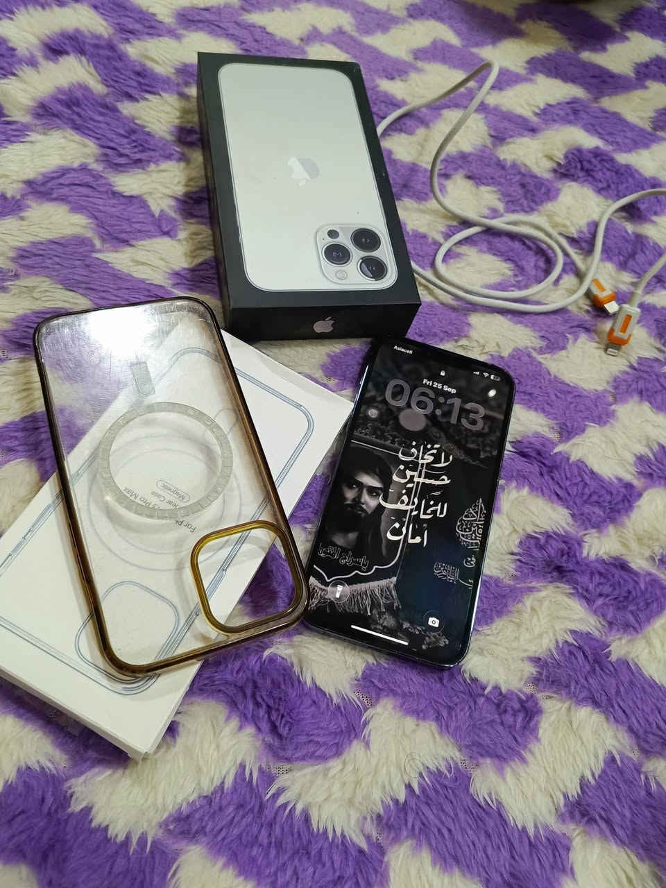 سلام عليكم
رجا رجاا قراءه التفاصيل 

ايفون 13 برو ماكس 

﴿ مبدل فقط شاشه ﴾

جهاز استخدام شخصي 

فيس ايدي شغال 

بطاريه 77 

ذاكره 256
ويا كارتون وكيبل 

مكاني البصره

سعر 550 بي مجال قليل
