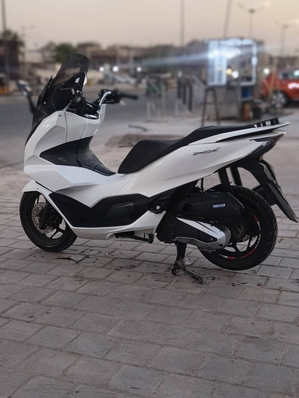 شباب بي سي اكس جيل رابع دراجه مكفوله مكينه وكفر دراجه بيه بجم مال خامس دراجه مال معرض تخم تاير جديد حساسات كله شغاله مكينه 150سعر 16ونص رقم ***********

