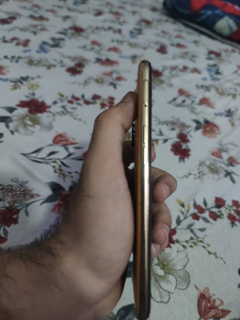 السلام عليكم عندي اوبو رينو 8t للبيع 
الذاكره ٢٦٥
العشوائيه ١٢
الجهاز مبدل شاشه بس شرط الوكاله وشديتهه سعرهه ٦٠ الف شرط بل بوبجي او اي لعبه ابالك ميعلك والباقي كله مكفول 
للعلم يشغل ٦٠ فريم
السعر ٨٠ الف قفل 
المكان الدوره ويوجد توصيل في بغداد فقط
للاتصال ***********
